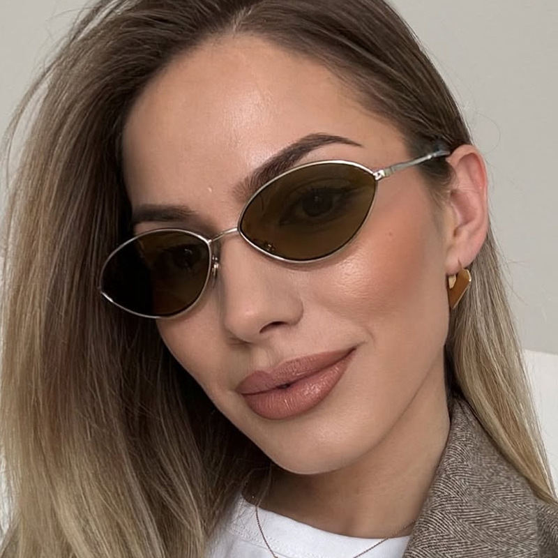 Retro Cat Eye Woman Sunglasses - огляд і ціна Designer Sunglasses