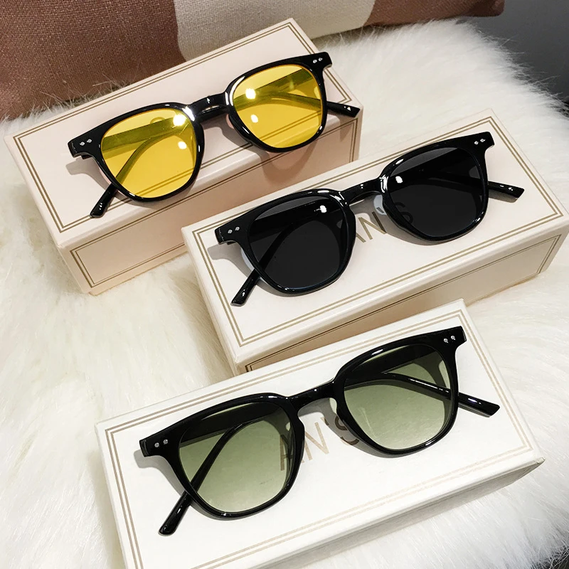 Vintage Square Grey Sunglasses - огляд і ціна Designer Sunglasses