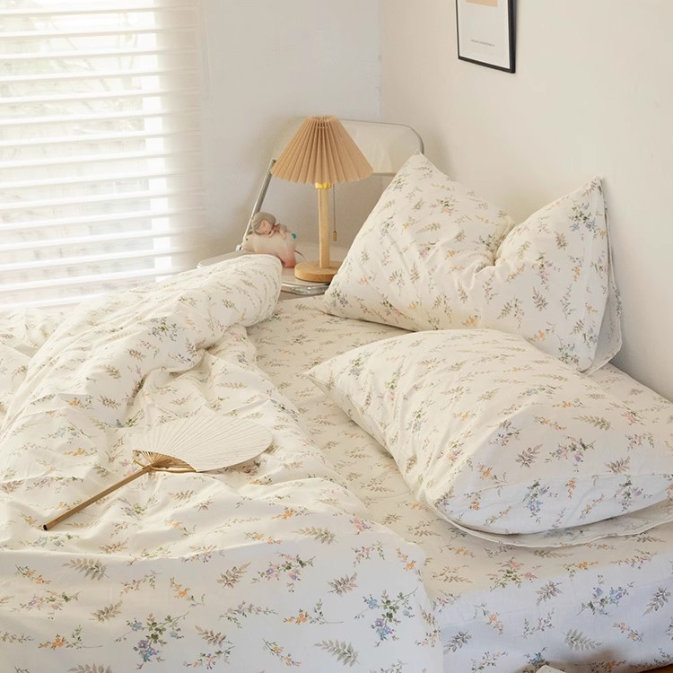 INS Fresh Pastoral Floral Bedd - огляд і ціна Silk Pillowcase